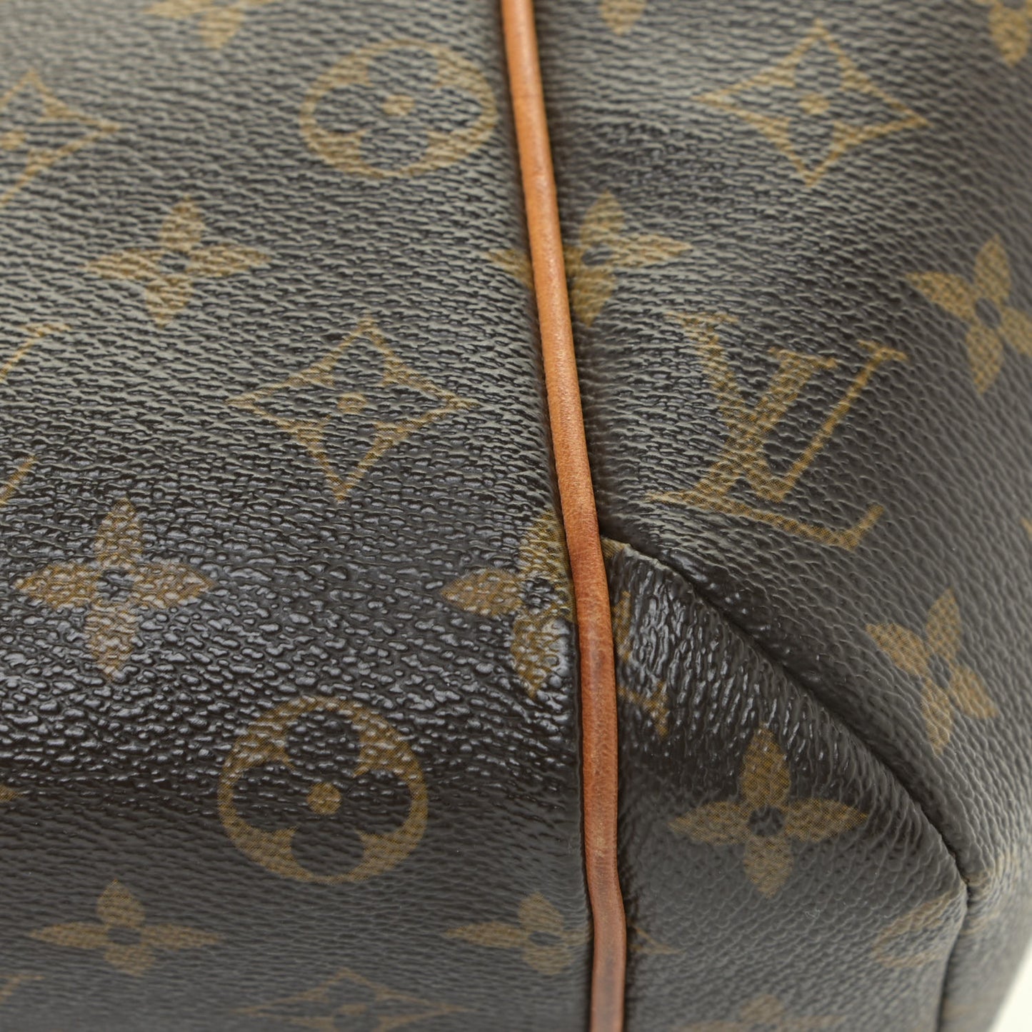 Monogram Totally PM
