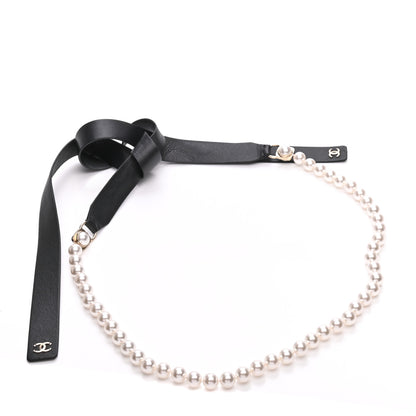 Chanel Lambskin Pearl CC Chain Belt XS Black 2 of 4
