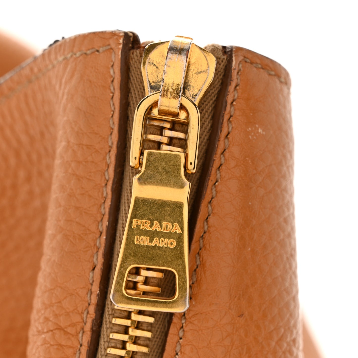 Vitello Daino Side Zip Shopper Tote Caramel