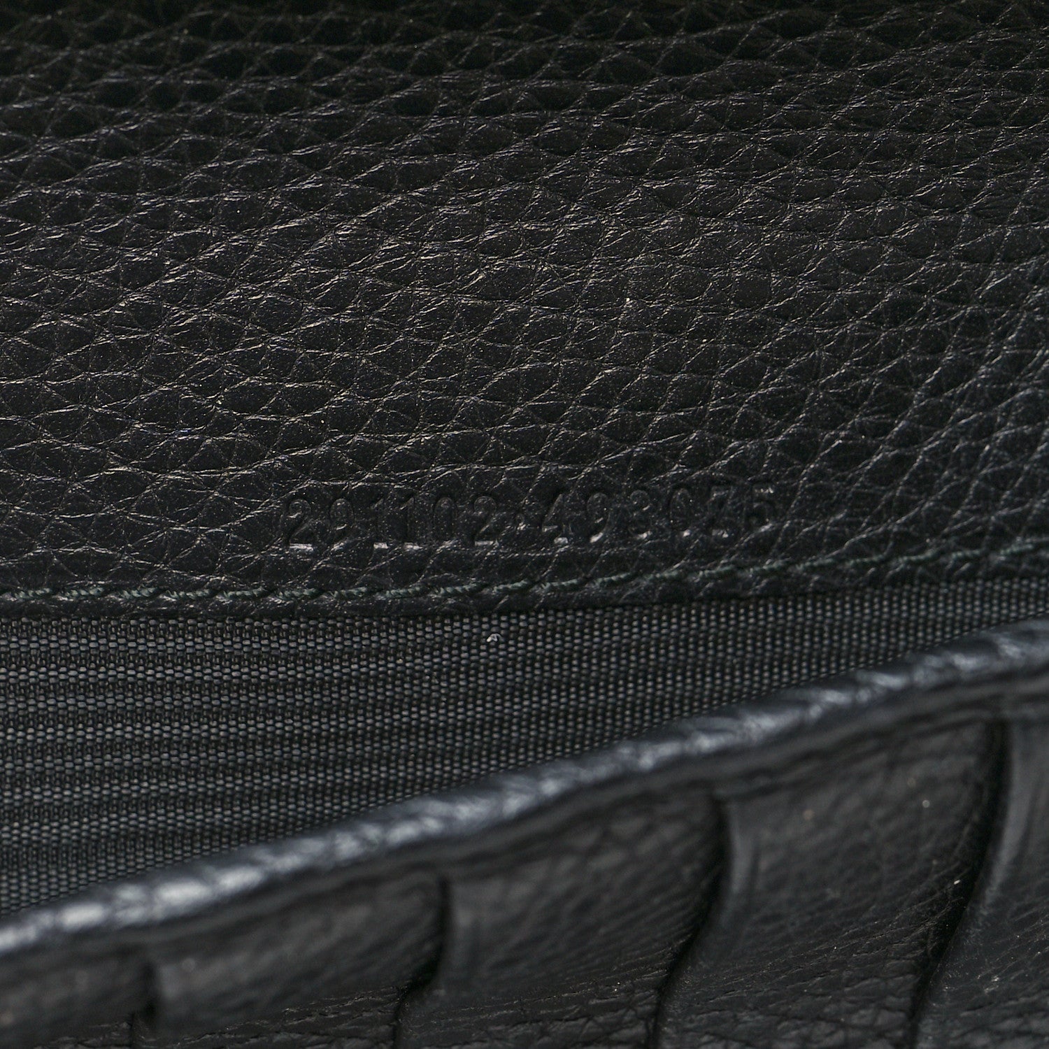 Gucci Pebbled Calfskin Soho Zip Around Organizer Wallet Black 8 of 9