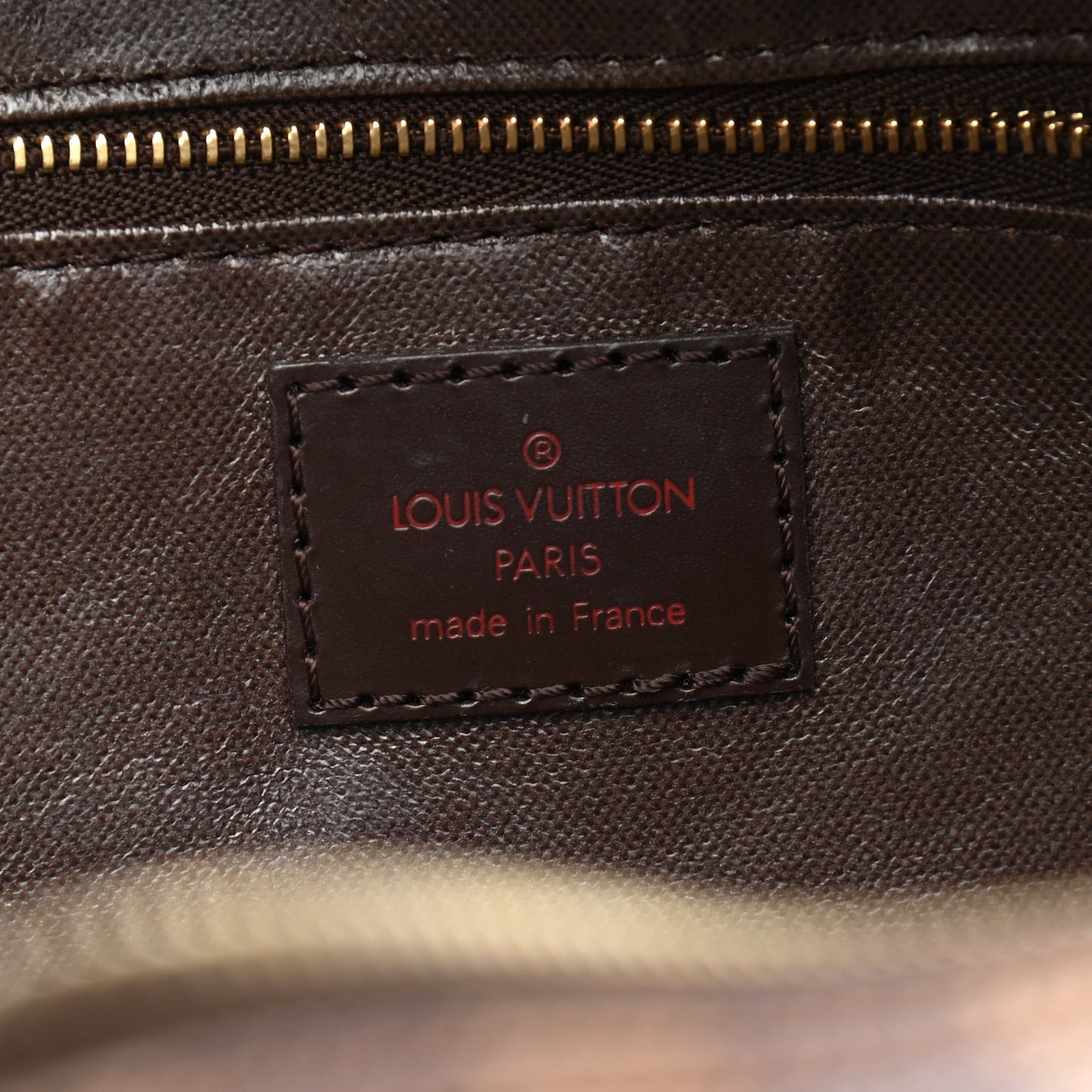 Damier Ebene Toiletry Bag 25