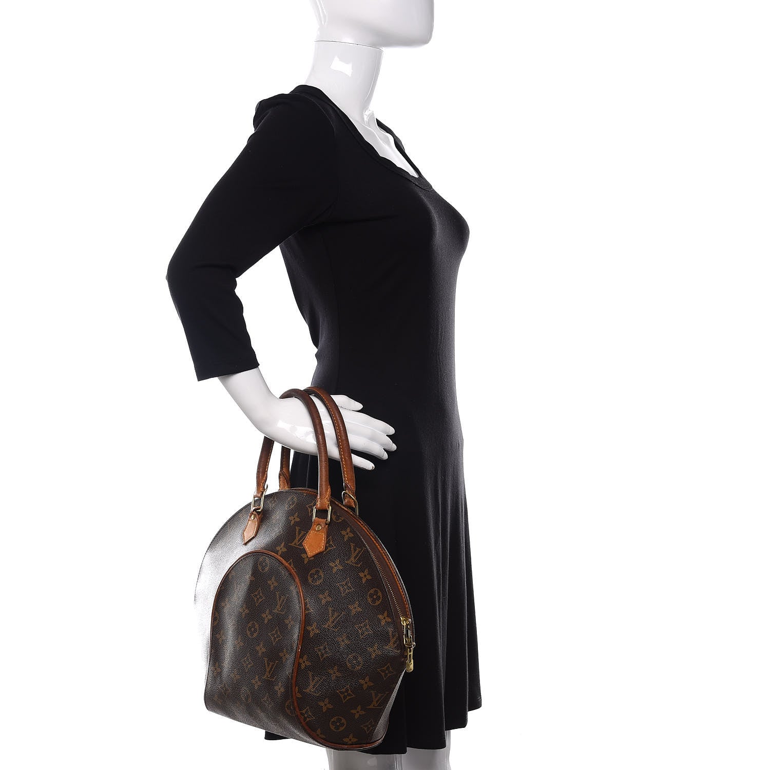 Louis Vuitton Monogram Ellipse MM 2 of 17