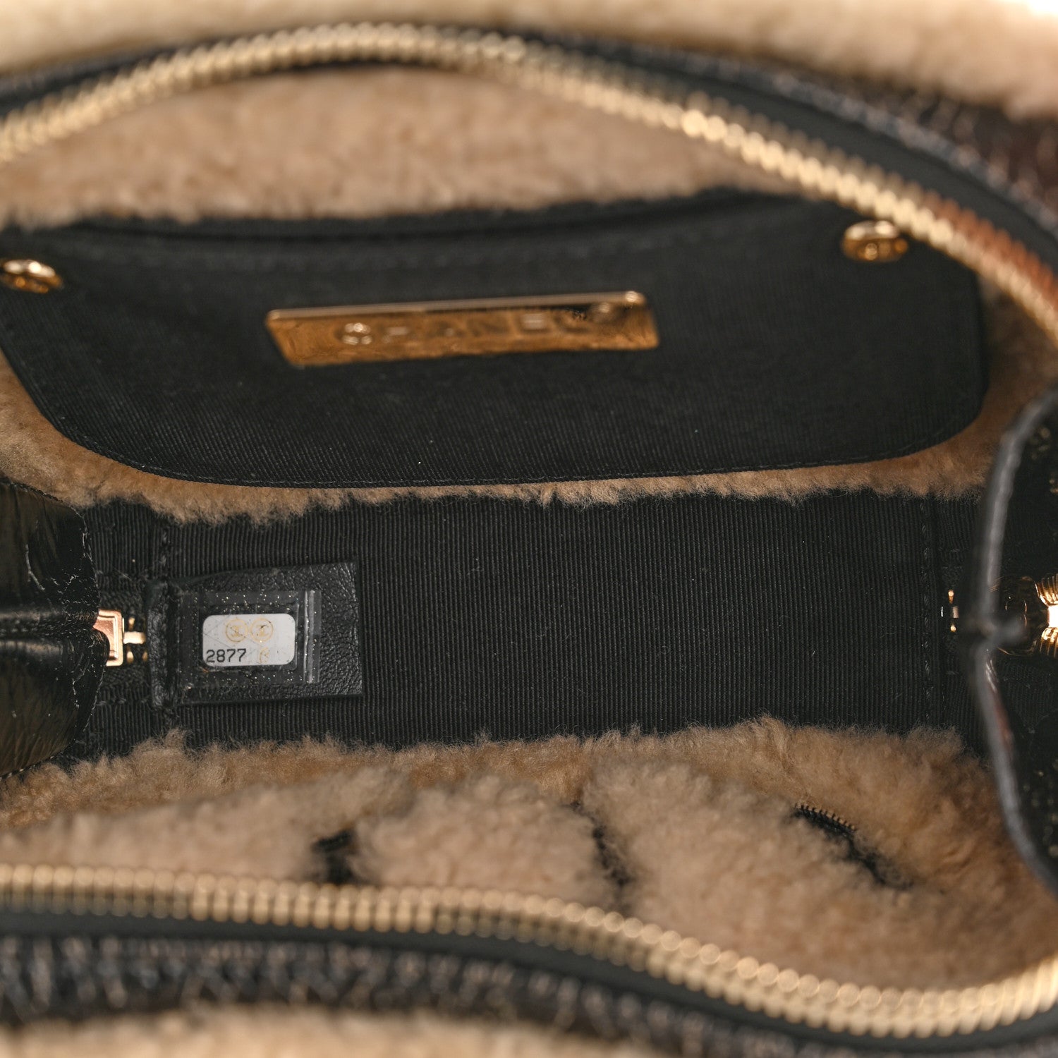 Chanel Shiny Crumpled Sheepskin Shearling Waist Bag Black Beige 5 of 10
