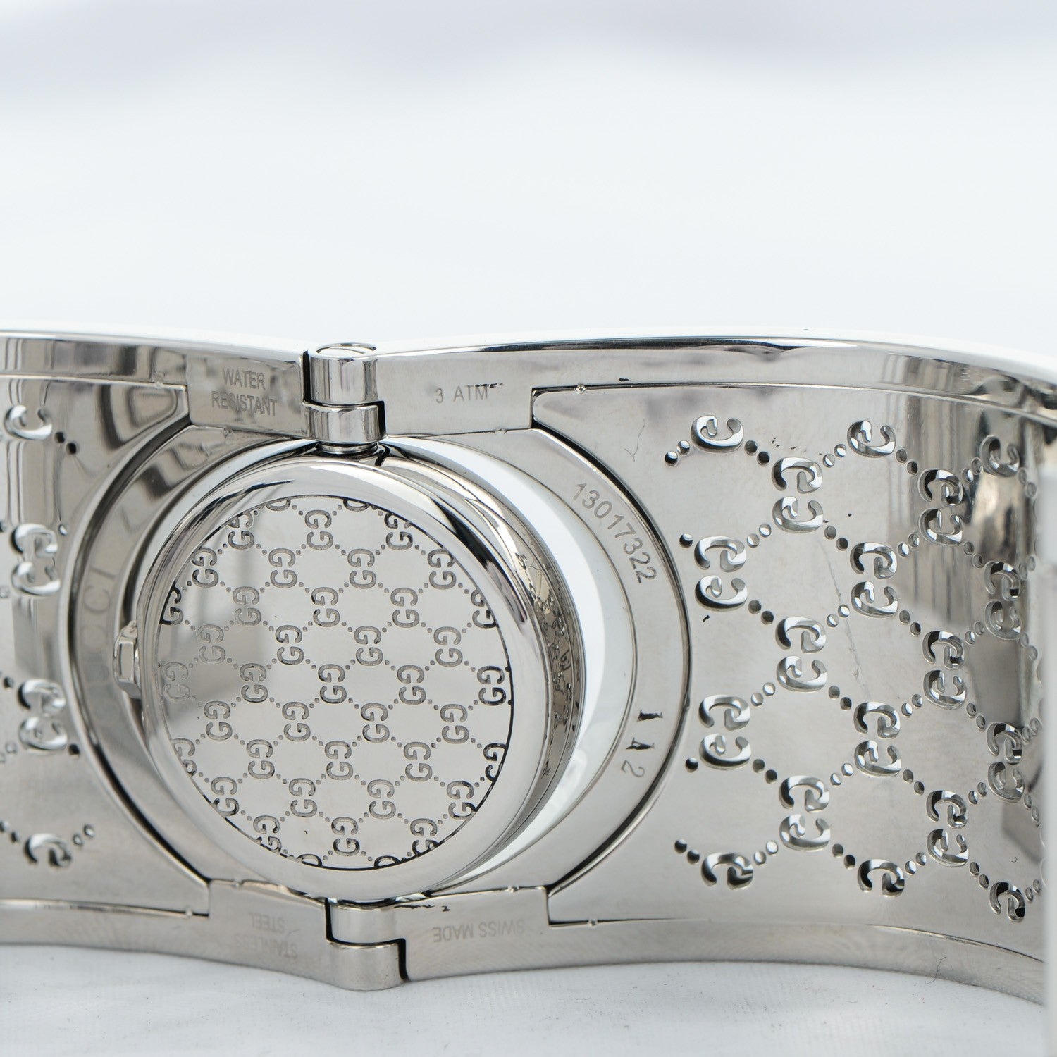 Gucci Stainless Steel Diamond Bezel Mother of Pearl 33mm Twirl Quartz Watch 8 of 11