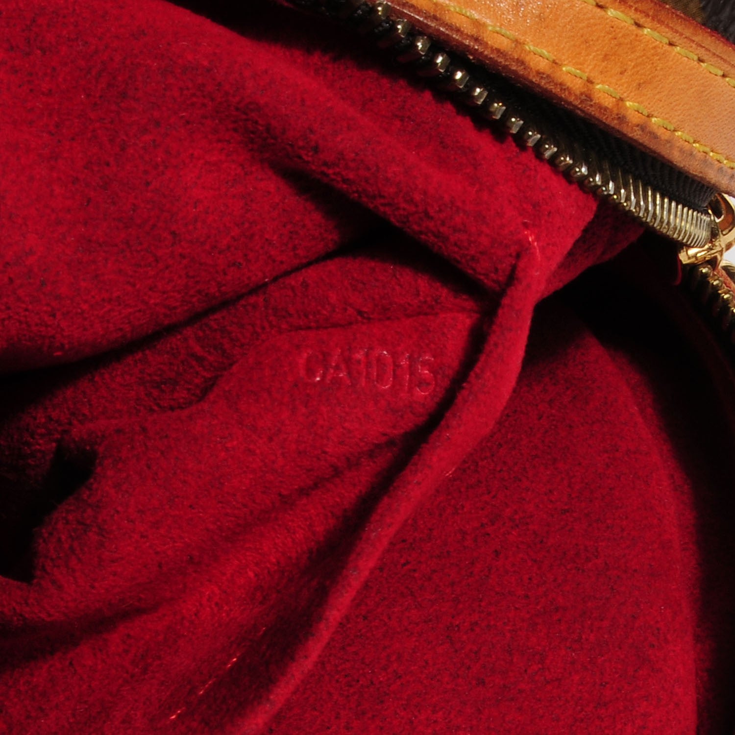 Louis Vuitton Monogram Klara 6 of 7