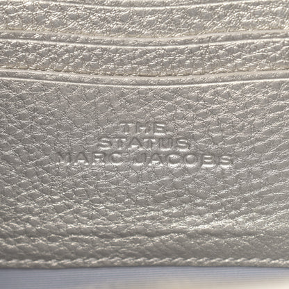 Marc Jacobs Metallic Grained Calfskin Quilted The Status Round Crossbody Platinum 6 of 11