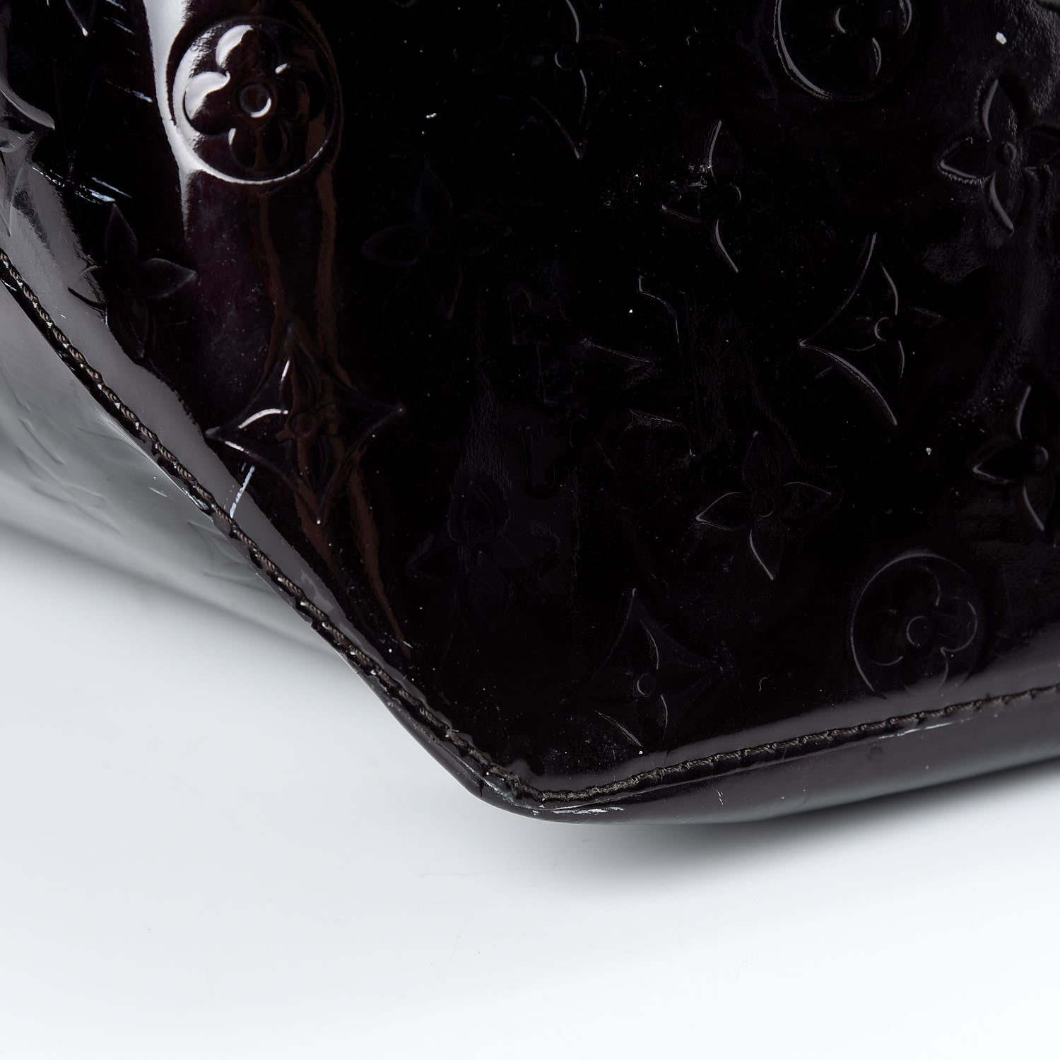 Louis Vuitton Vernis Bellevue GM Amarante 15 of 19