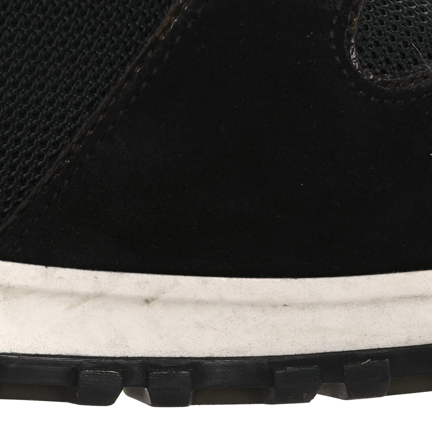 Suede Monogram Run Away Sneakers 38.5 Black