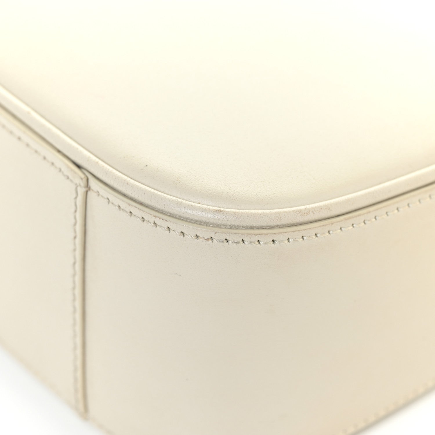 Saint Laurent Smooth Calfskin Le 5 A 7 Hobo Crema Soft 13 of 18