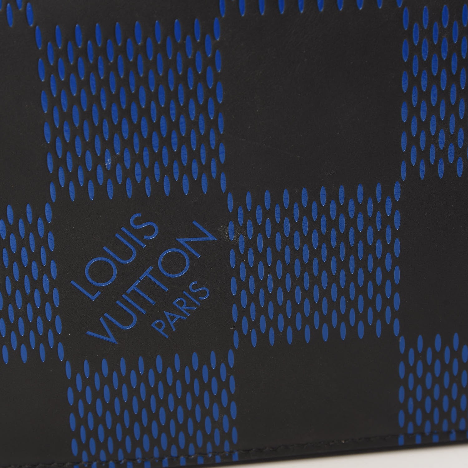 Louis Vuitton Damier Graphite 3D Studio Messenger Navy 8 of 8