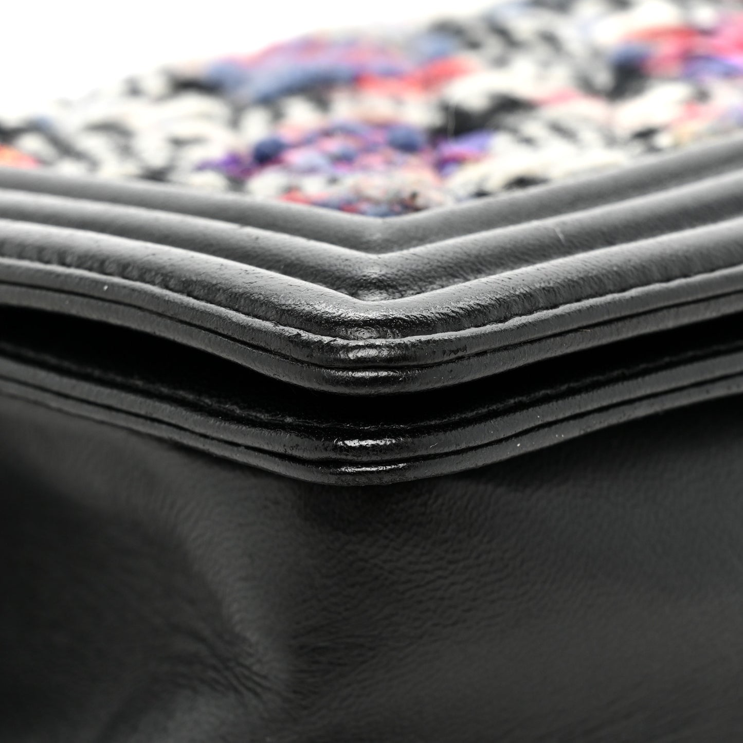 Tweed Lambskin Medium Boy Flap Black