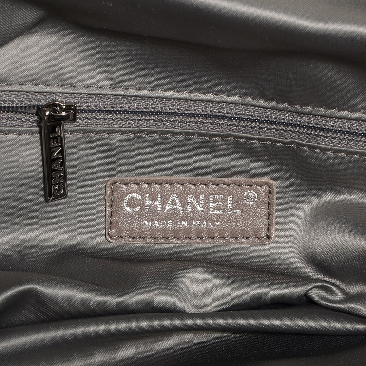 Distressed Lambskin Lady Braid Large Satchel Dark Grey