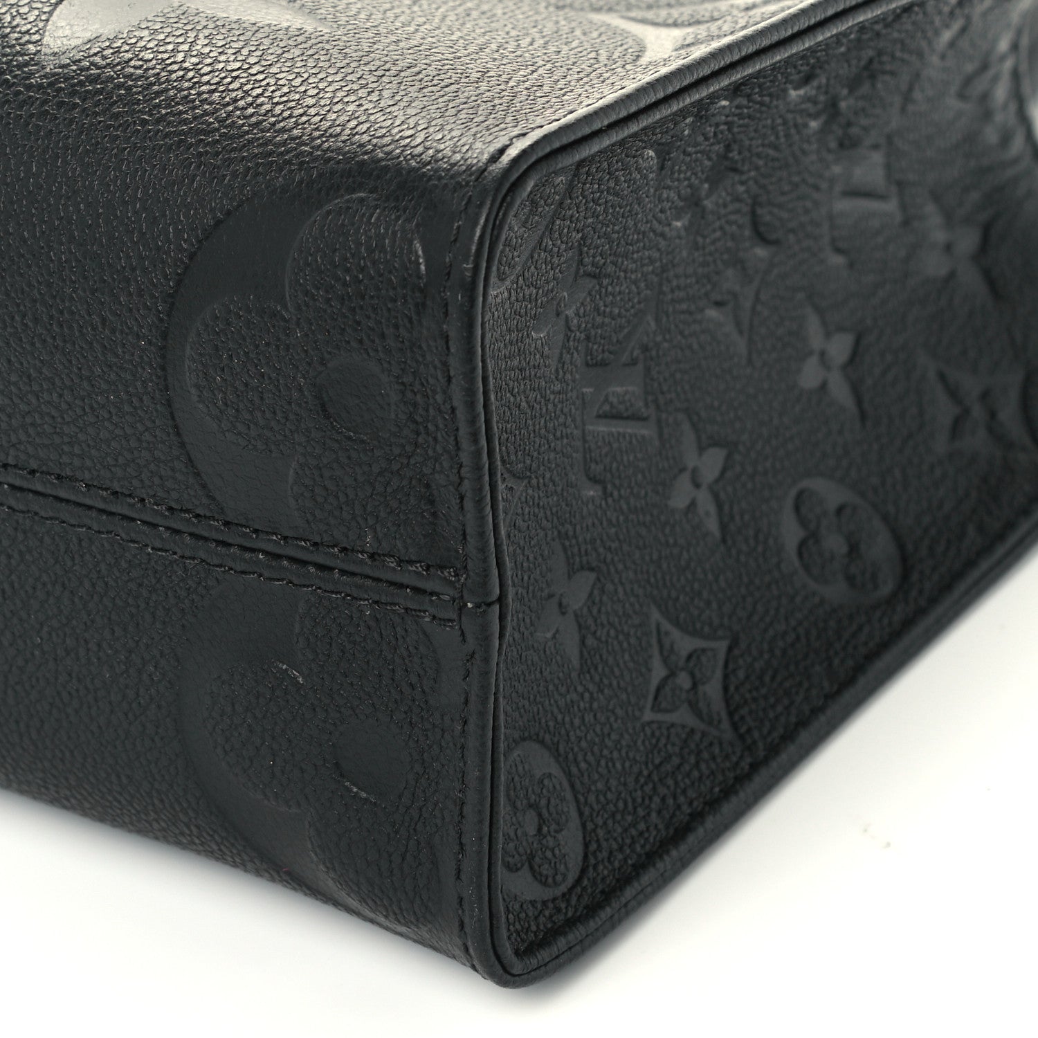 Louis Vuitton Empreinte Monogram Giant Onthego PM Black 10 of 12