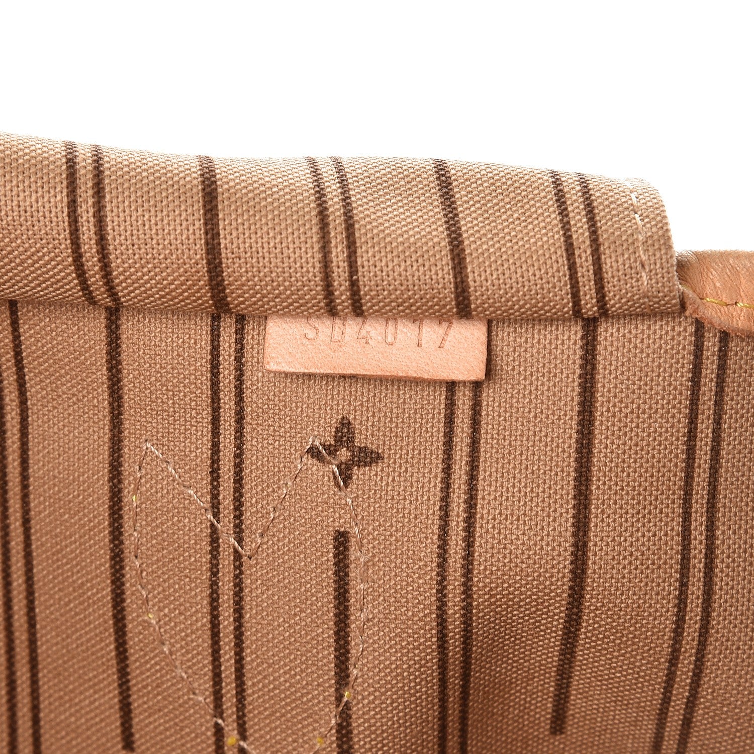 Louis Vuitton Monogram Neverfull MM 7 of 13