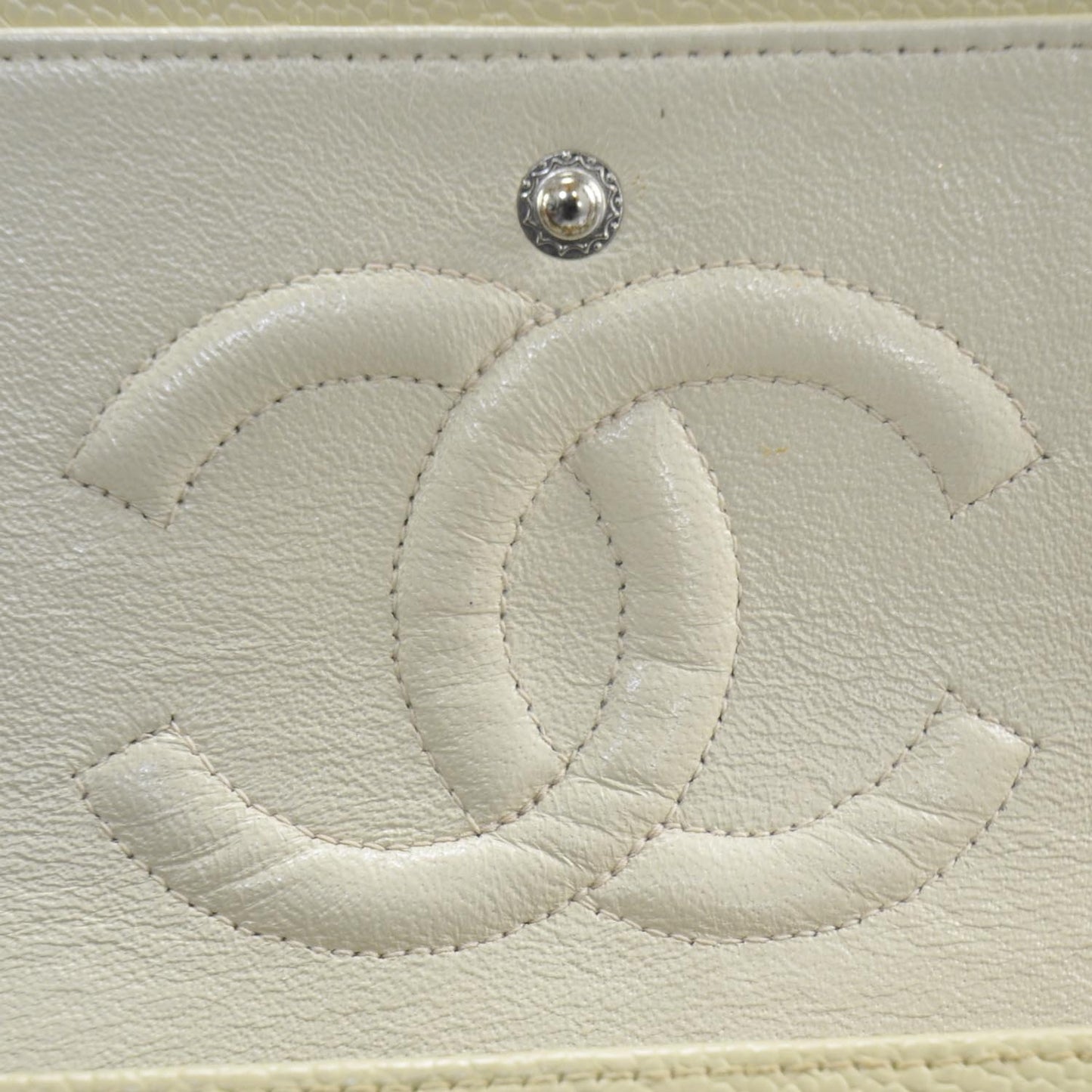 Caviar Quilted Medium Double Flap Beige Clair