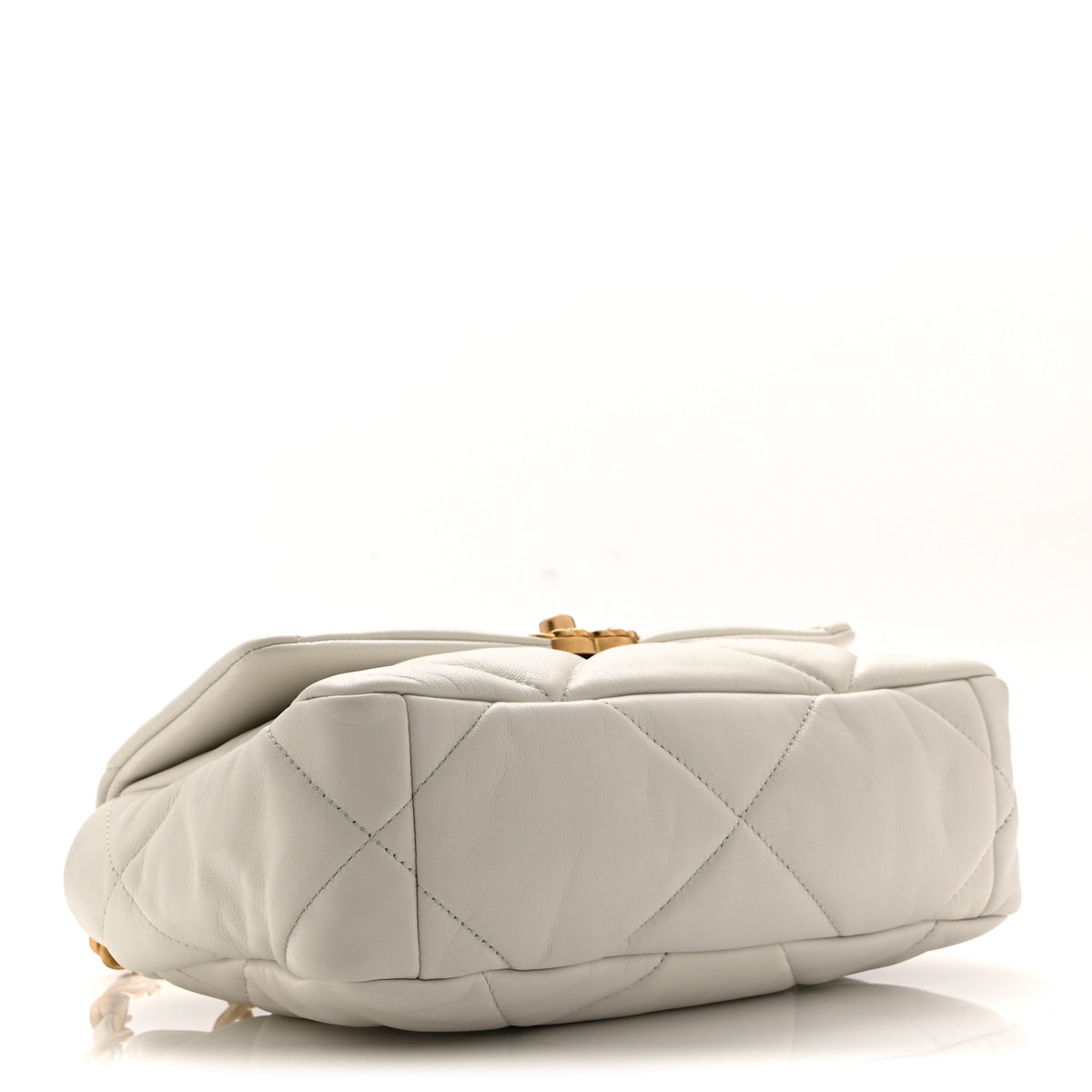 Lambskin Quilted Medium Chanel 19 Flap White