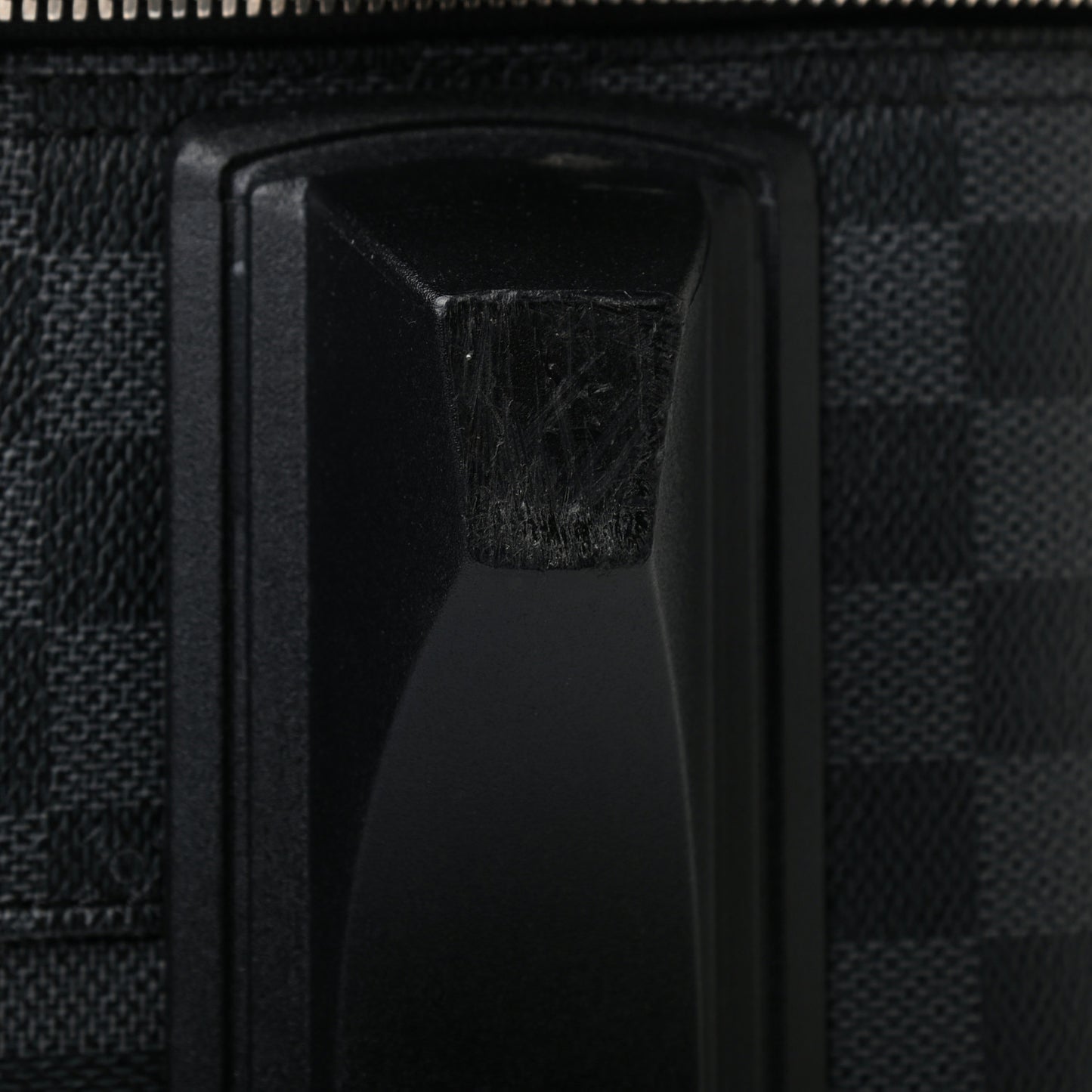 Damier Graphite Pegase 55