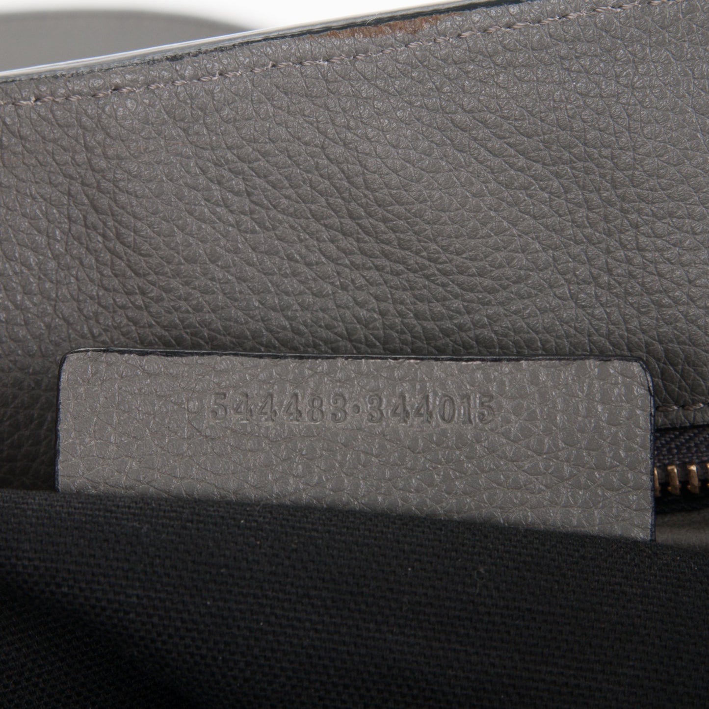 Pebbled Calfskin Small Skull Padlock Zip Around Tote Grey
