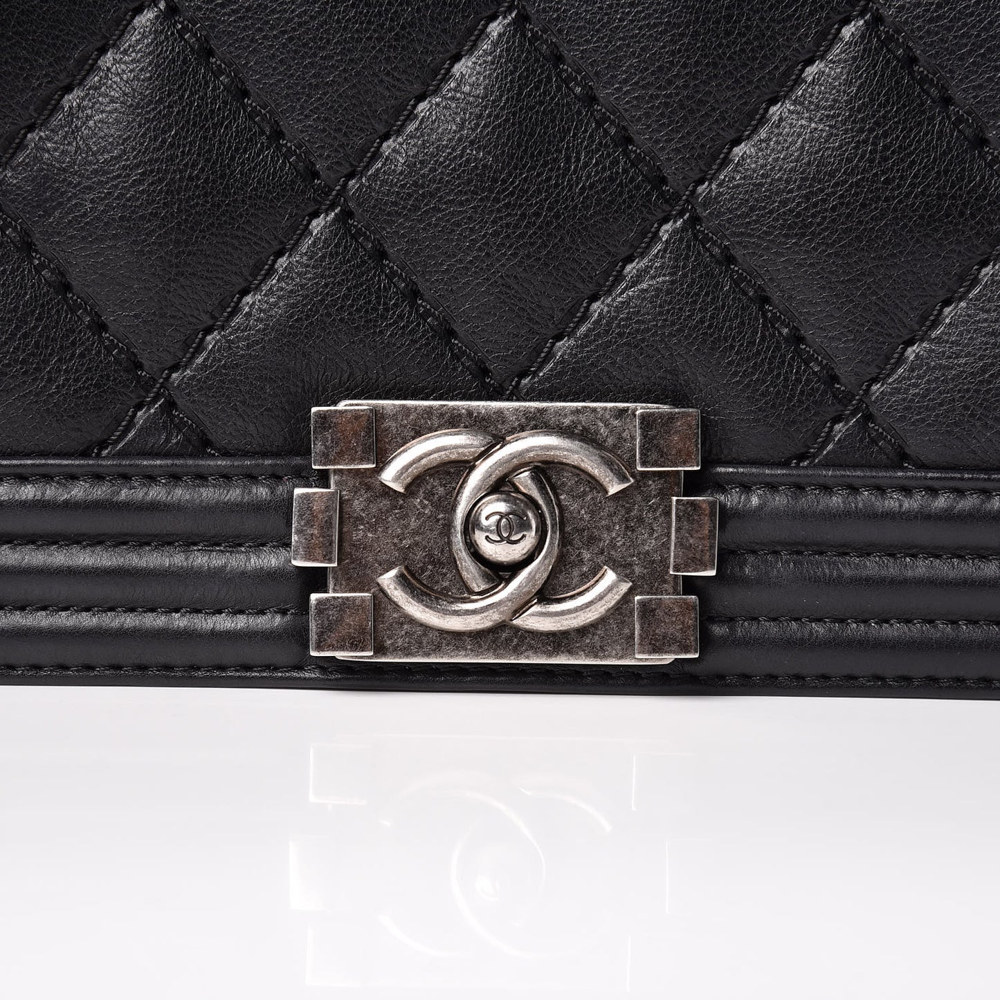 Calfskin Double Stitch Medium Boy Flap Black