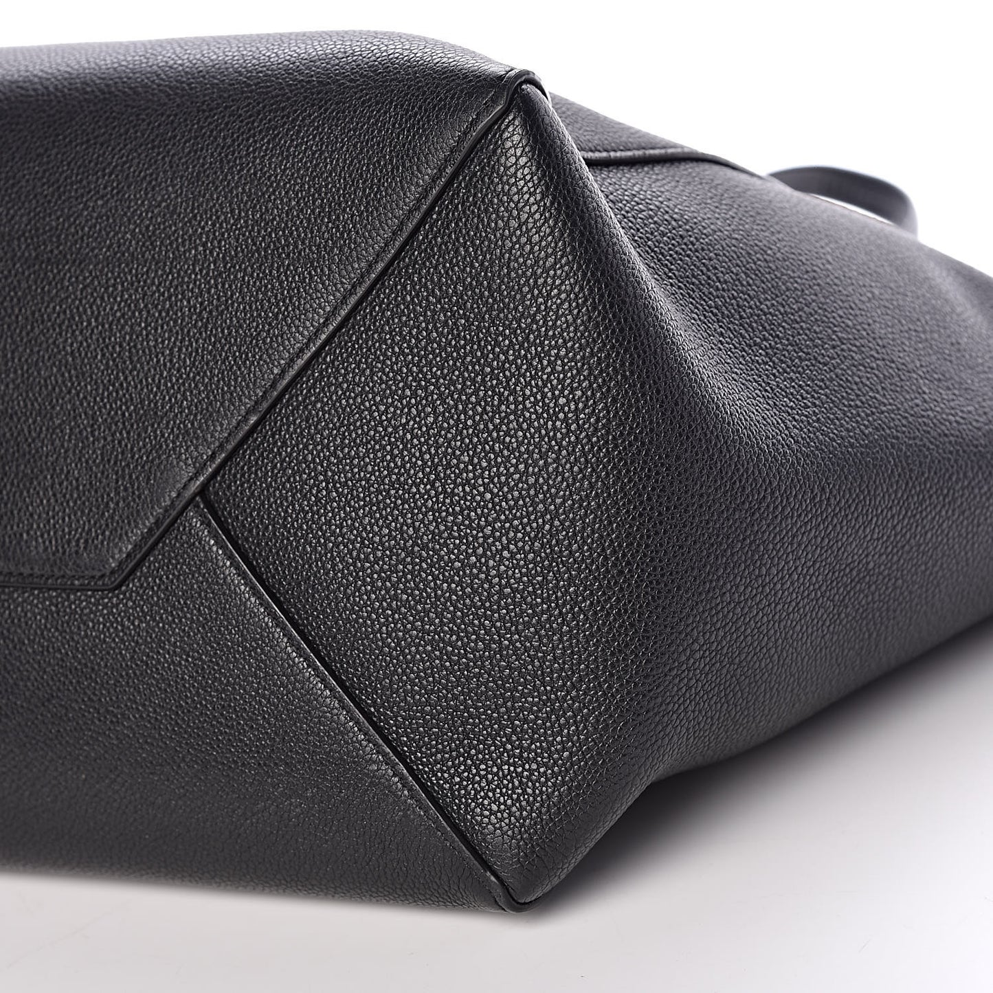 Soft Grained Calfskin Small Belt Cabas Phantom Black