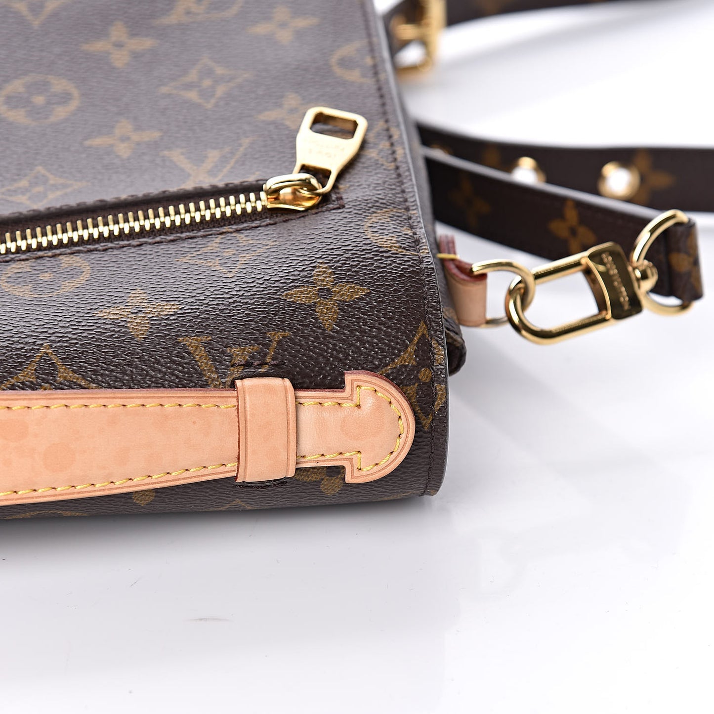 Monogram Pochette Metis