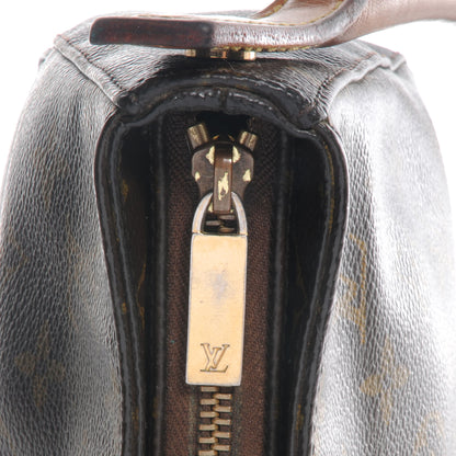 Louis Vuitton Monogram Looping MM 8 of 8