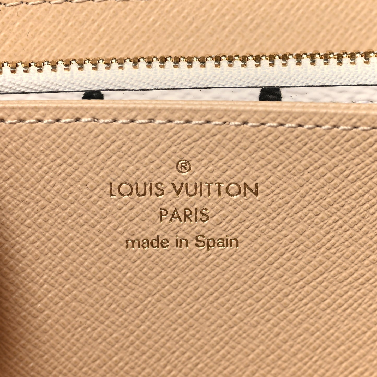 Monogram Giant Zippy Wallet Kaki White