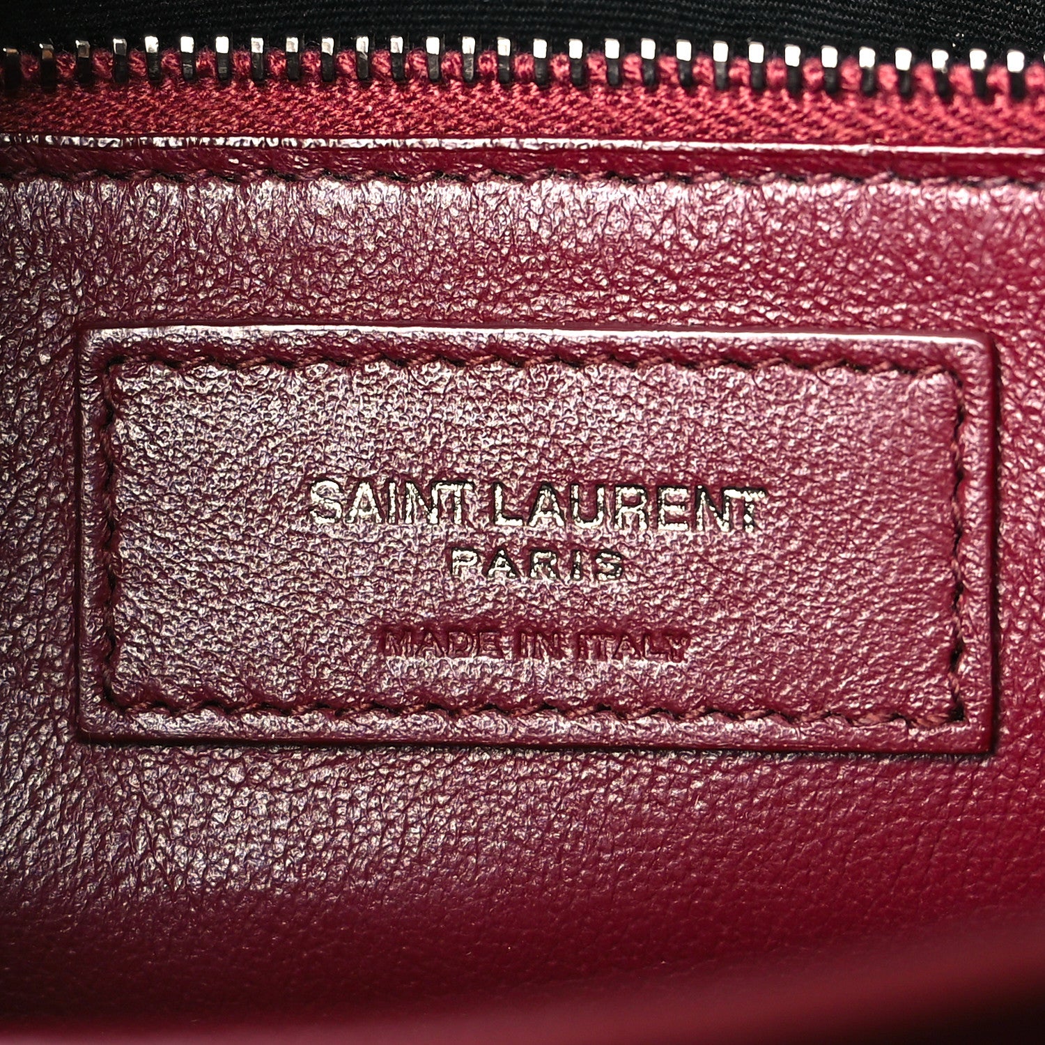 Saint Laurent Grain De Poudre Monogram Cassandra Clasp Bag Black Rouge Legion 6 of 10