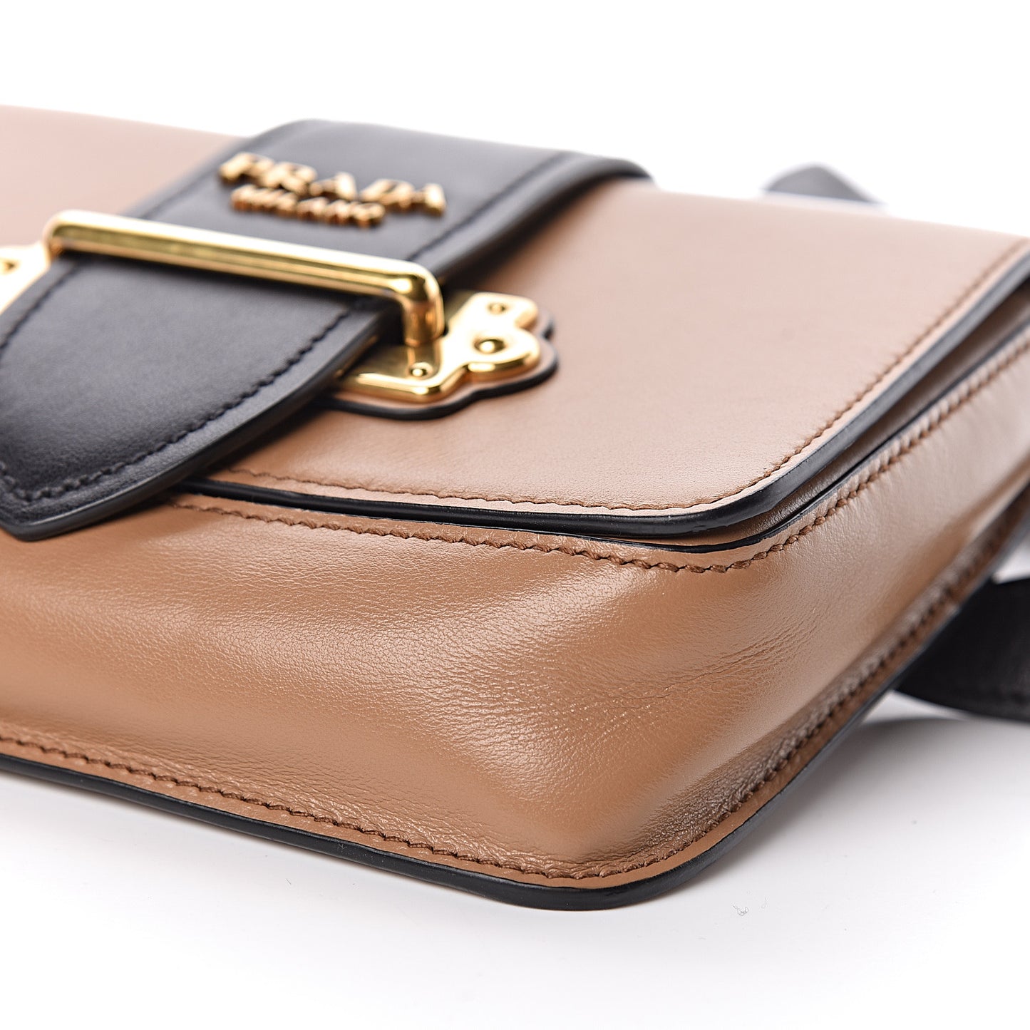 City Calf Cahier Belt Bag Camel Black