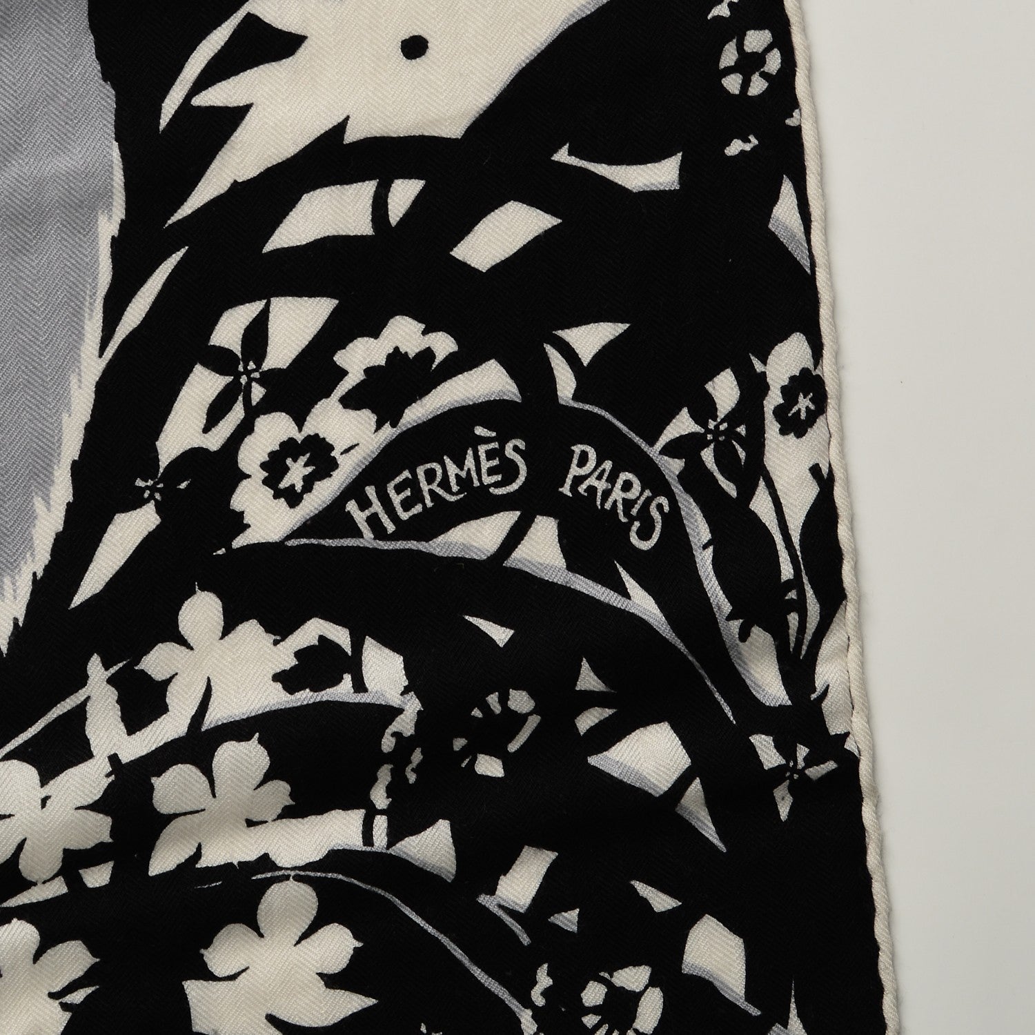 Hermes Cashmere Silk Tyger Tyger Shawl 140 Black White Gris 6 of 8
