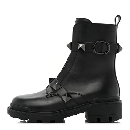 Valentino Garavani Calfskin Tonal Roman Stud 20/40mm Combat Boots 38 Black 1 of 9