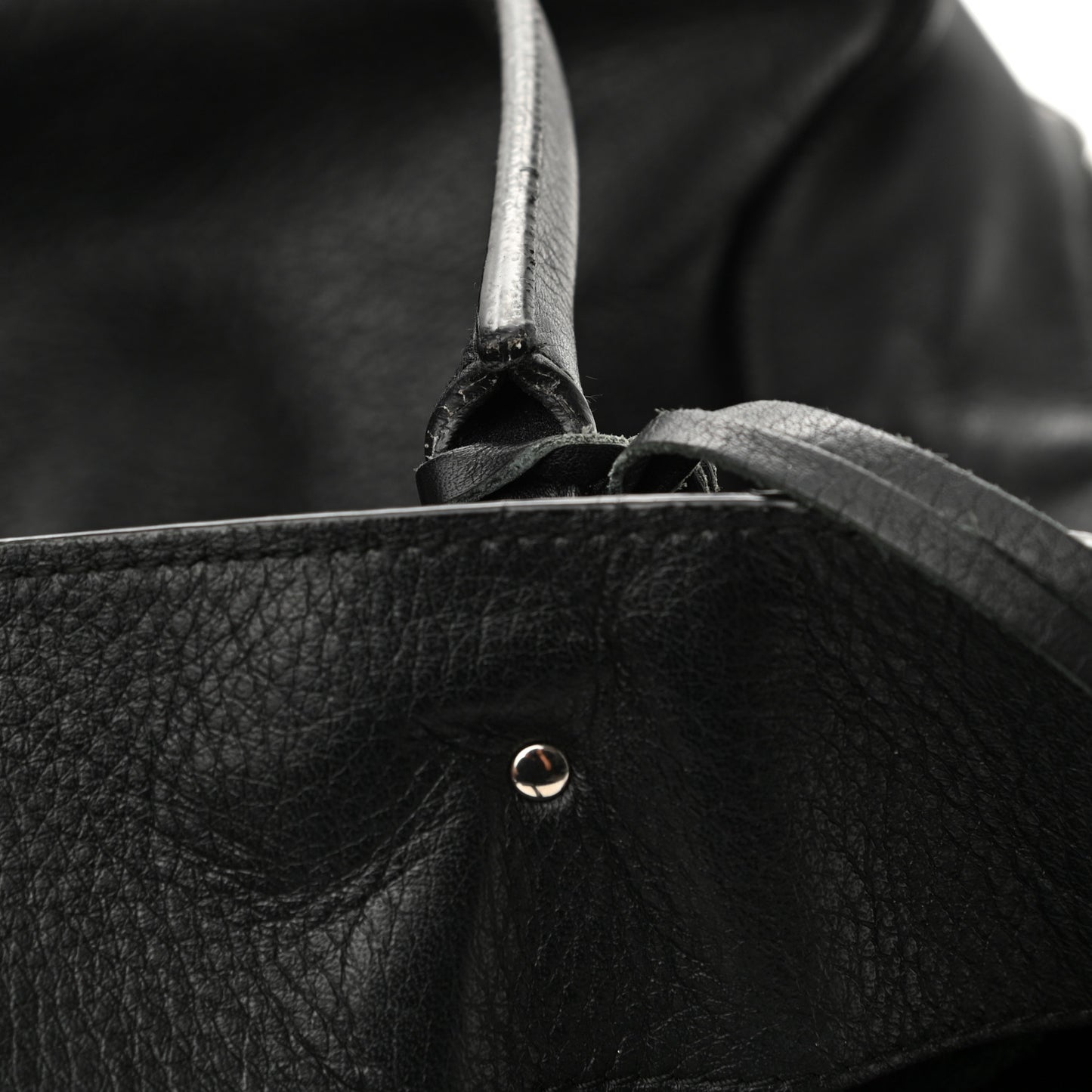 Veau Papier A5 Zip Around Tote Black