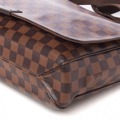 Louis Vuitton Damier Ebene District MM 4 of 8