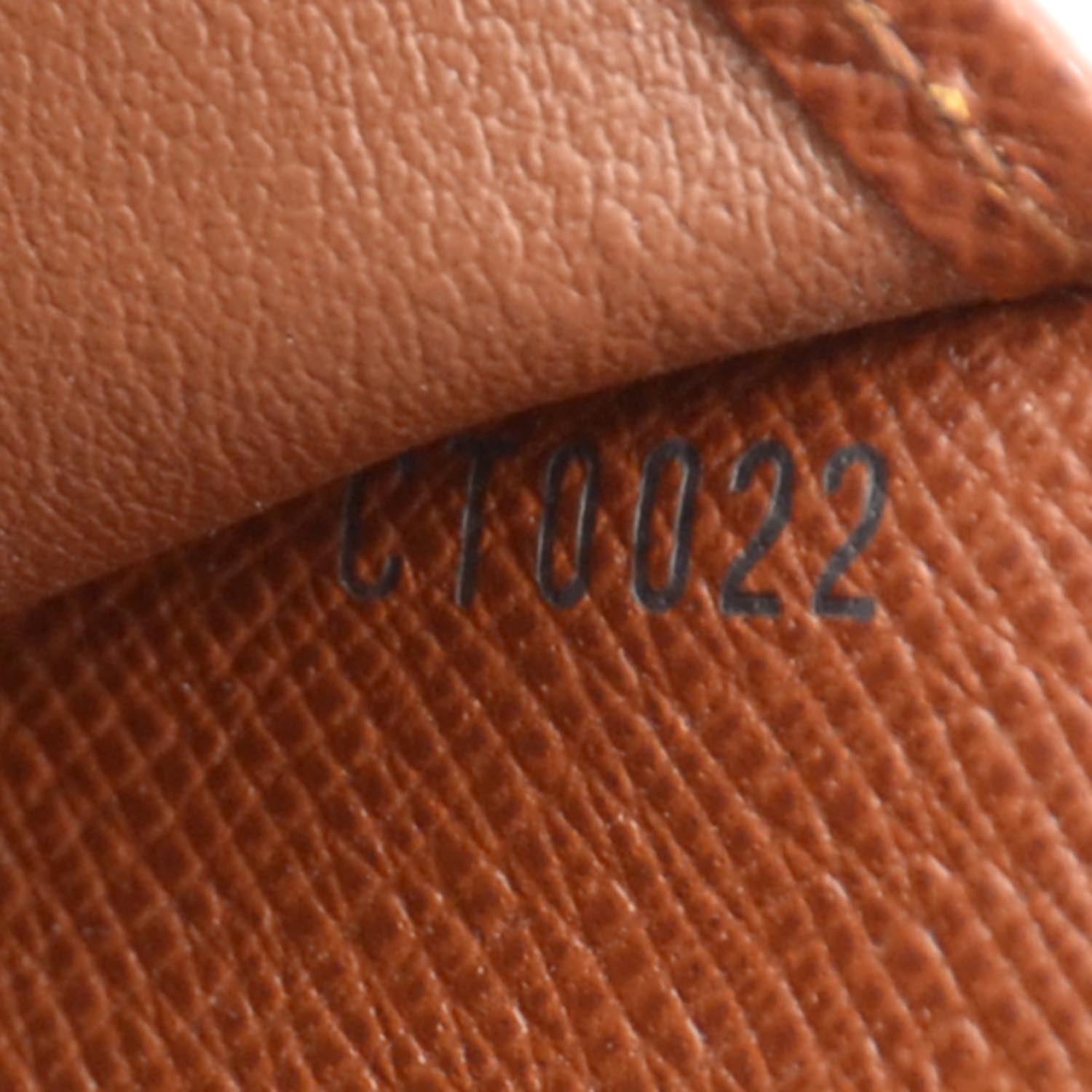 Louis Vuitton Monogram Porte Valeurs Checkbook Wallet 7 of 7