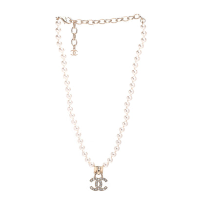 Chanel Pearl Crystal CC Short Necklace Gold 3 of 4