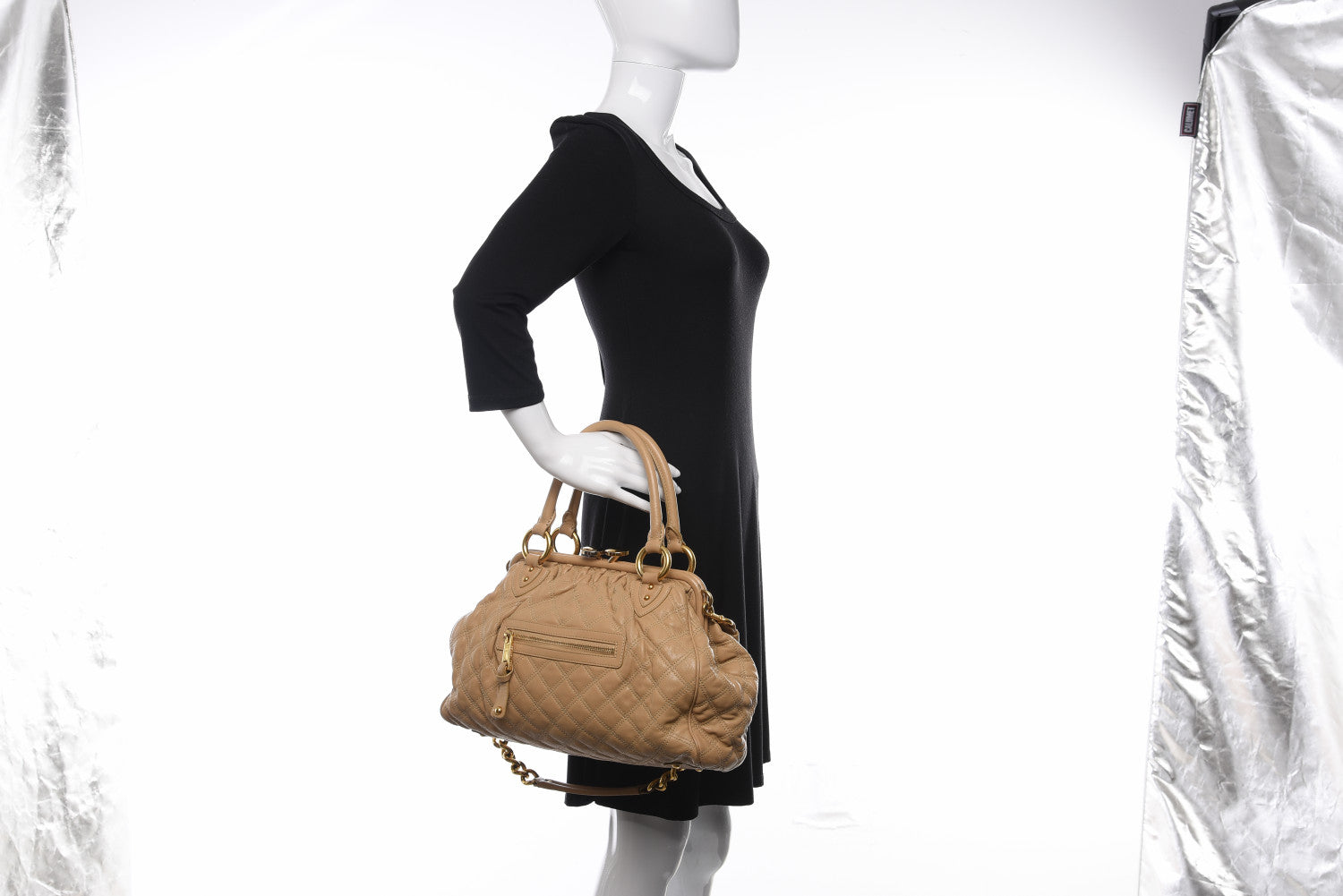 Marc Jacobs Calfskin Quilted Stam Camel 2 of 20