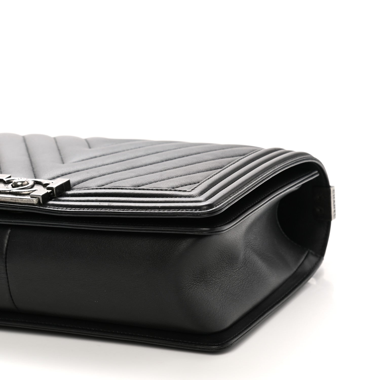 Chanel Calfskin Chevron Quilted New Medium Boy Flap Black 10 of 10