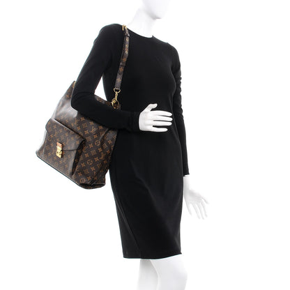 Louis Vuitton Monogram Metis 2 of 9