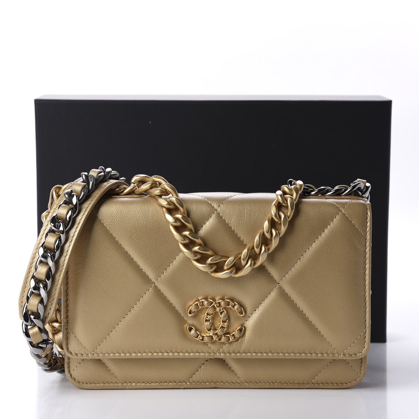 Metallic Goatskin Quilted 19 Wallet On Chain WOC Gold