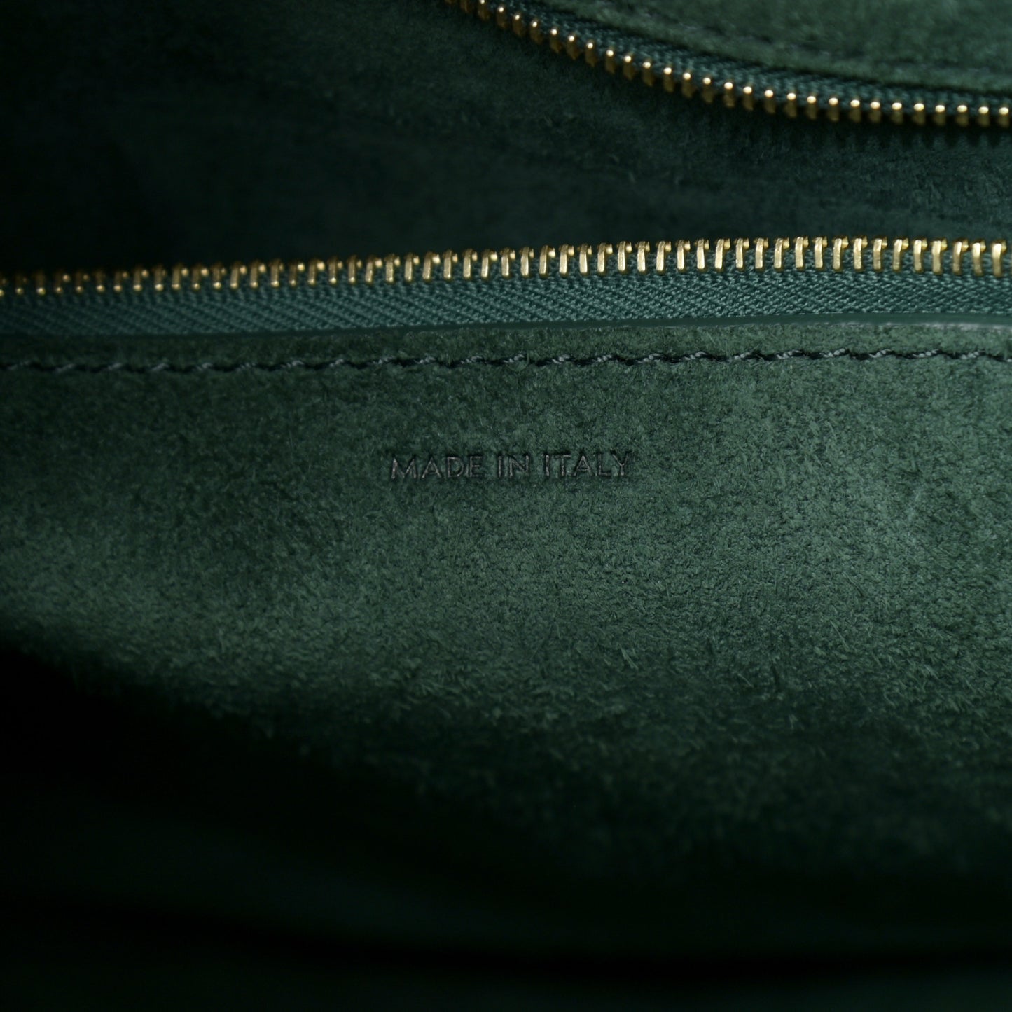 Soft Grained Calfskin Sangle Bucket Bag Amazone