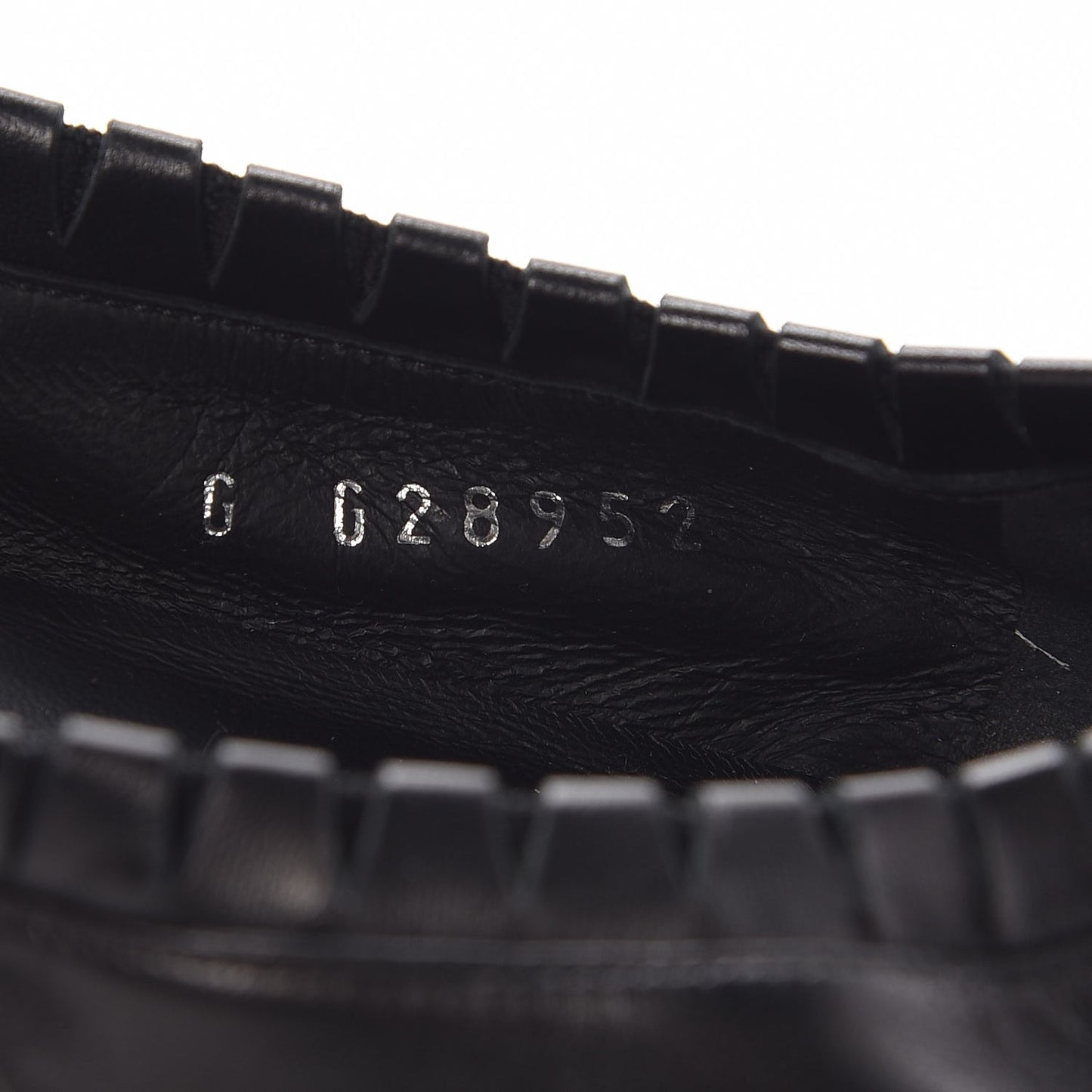 Lambskin CC Elastic Cap Toe Ballerina Flats 38 Black