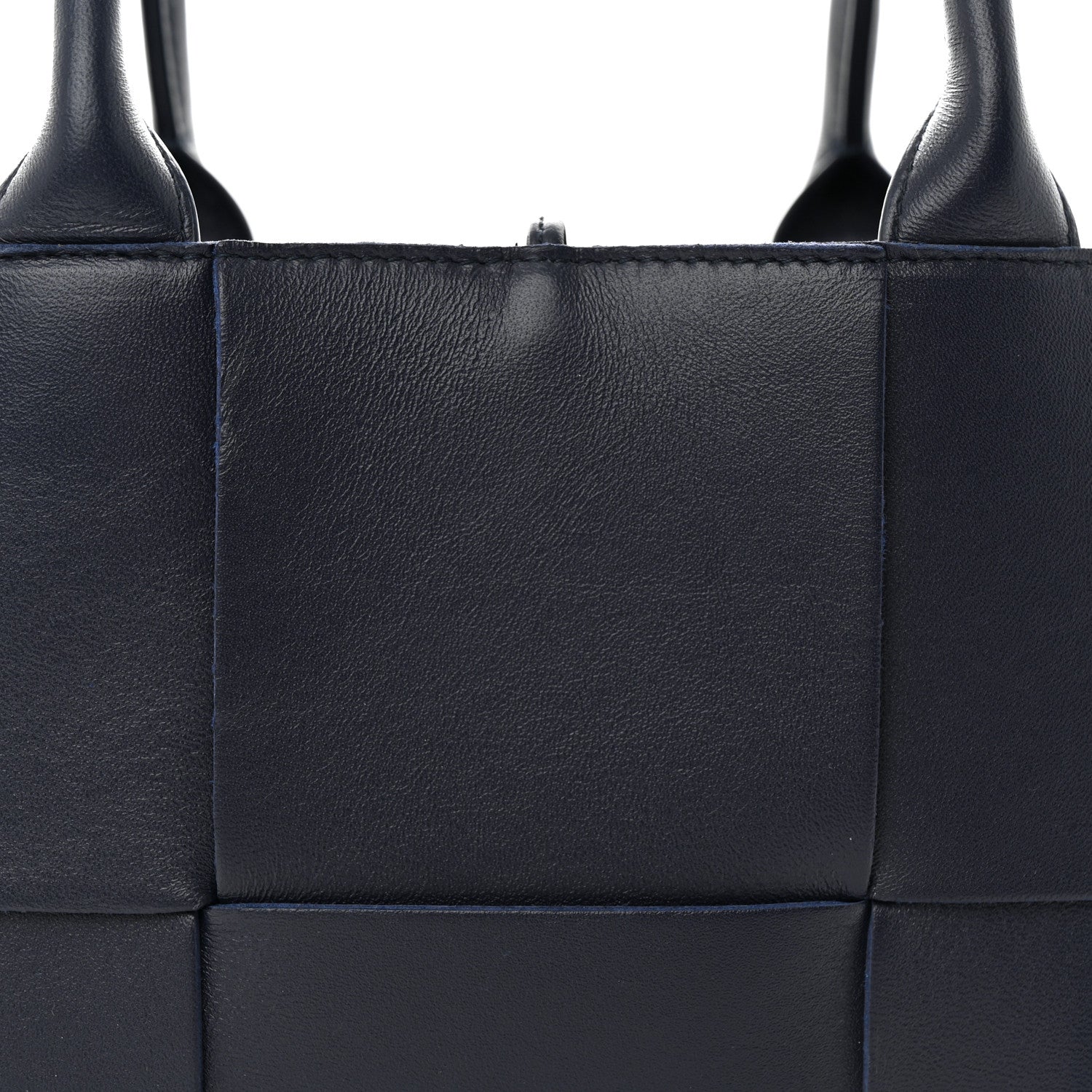 Bottega Veneta Nappa Maxi Intrecciato Medium Arco Tote Space 8 of 13