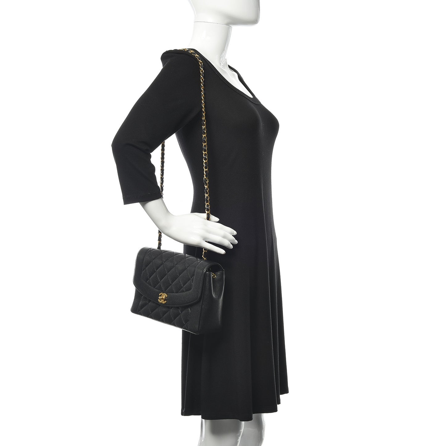 Caviar Quilted Medium Single Flap Black