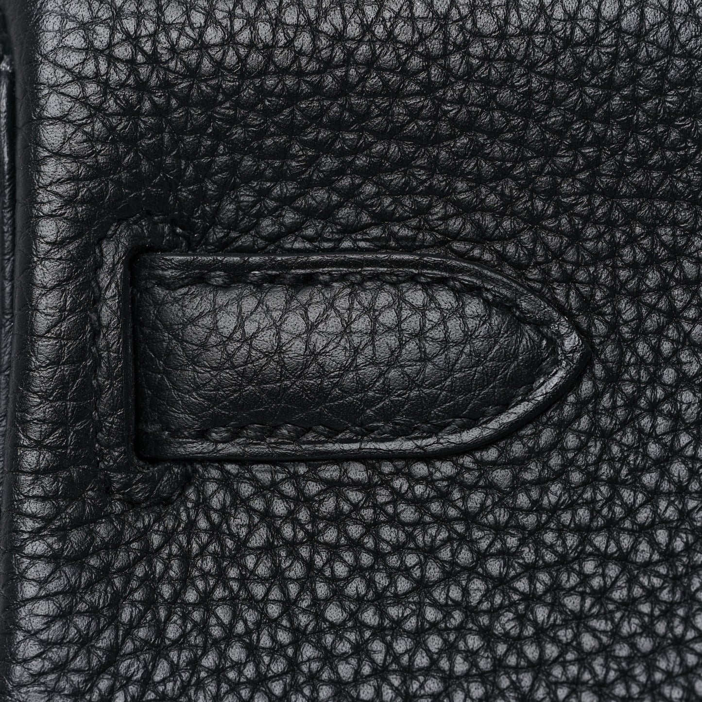 Togo Kelly Retourne 32 Black