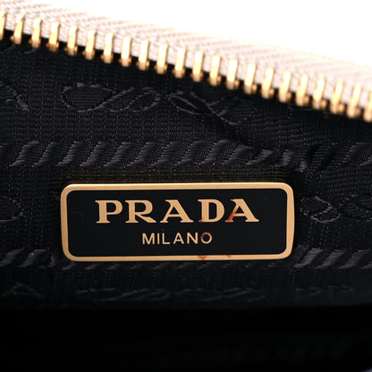 Prada Saffiano Re-Edition 2005 Shoulder Bag White 7 of 9
