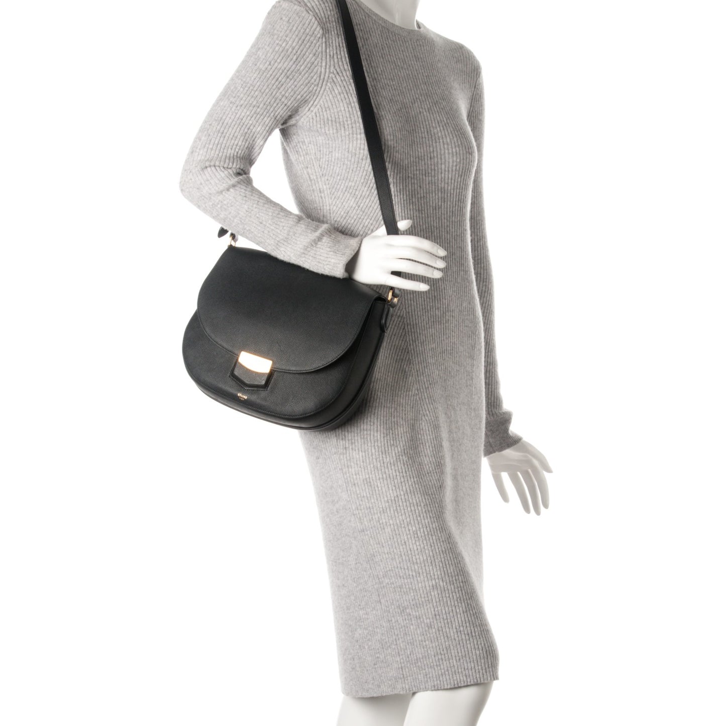 Grained Calfskin Medium Trotteur Black