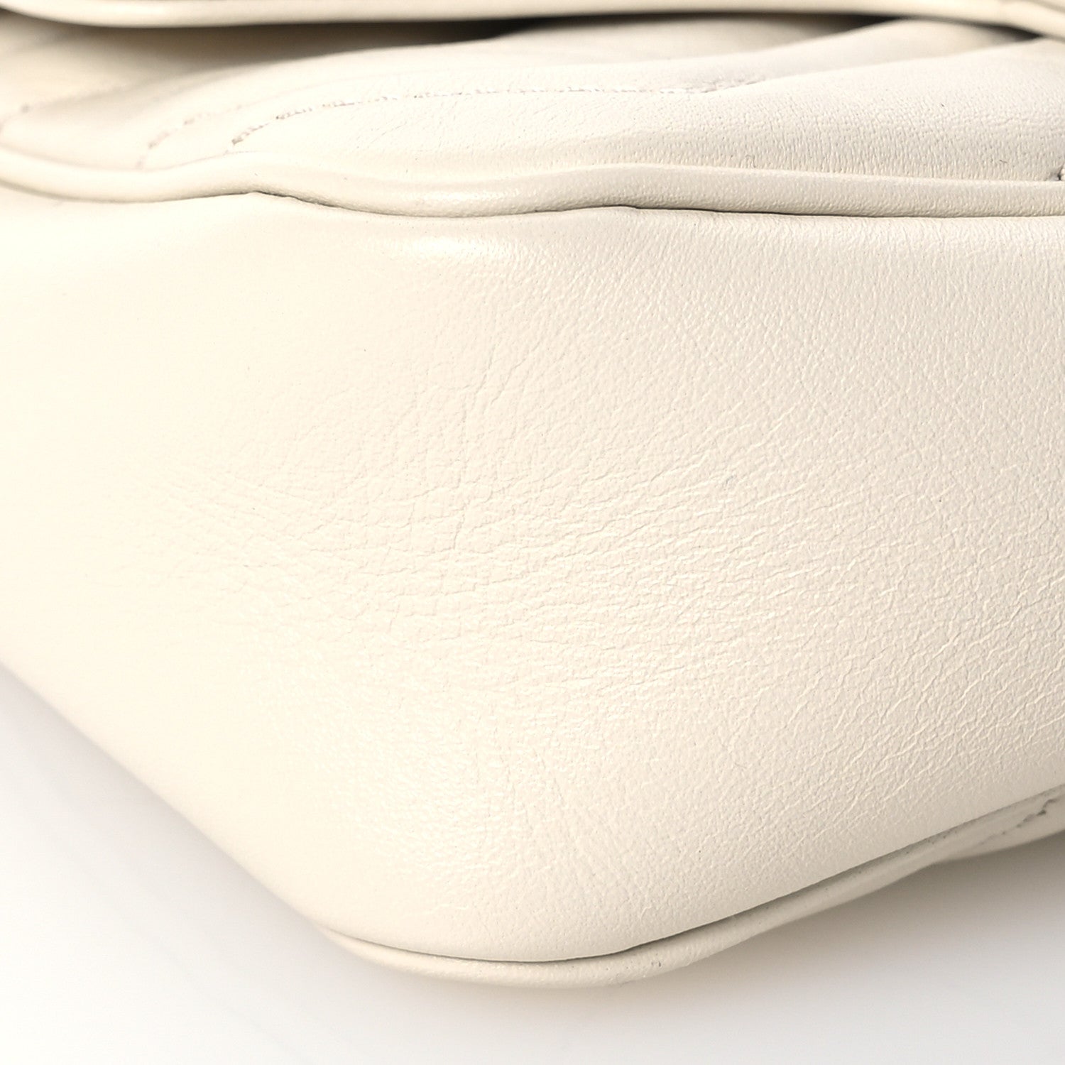 Gucci Calfskin Matelasse Super Mini GG Marmont Shoulder Bag White 9 of 10
