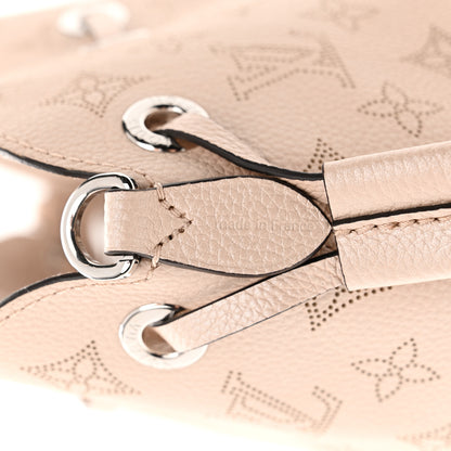 Louis Vuitton Mahina Bella Magnolia 7 of 10