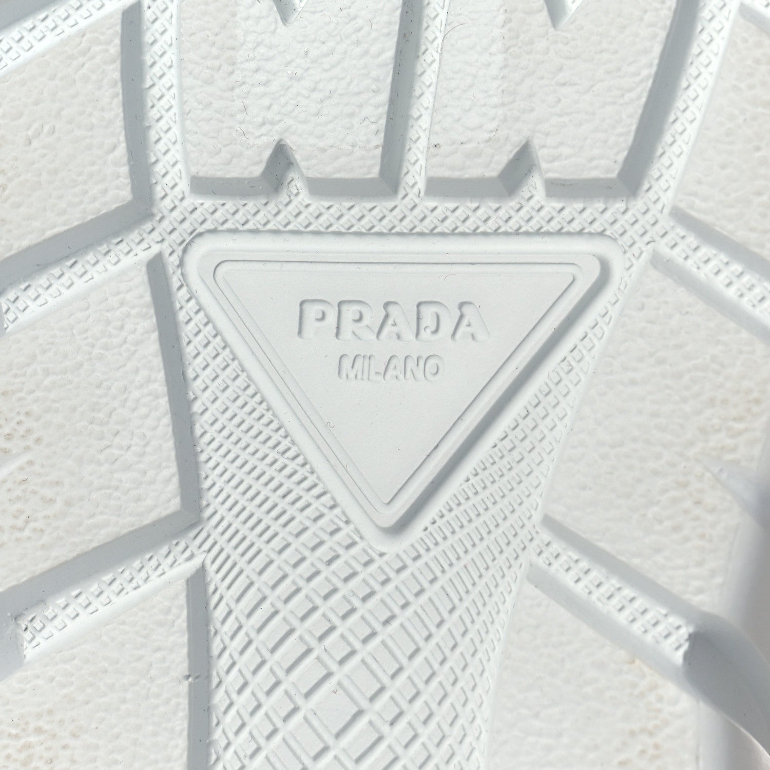 Prada Re-Nylon Gabardine Rubber Triangle Logo Quilted Womens Rush Piuma 50mm Mid Sneakers 40.5 Deserto 6 of 6