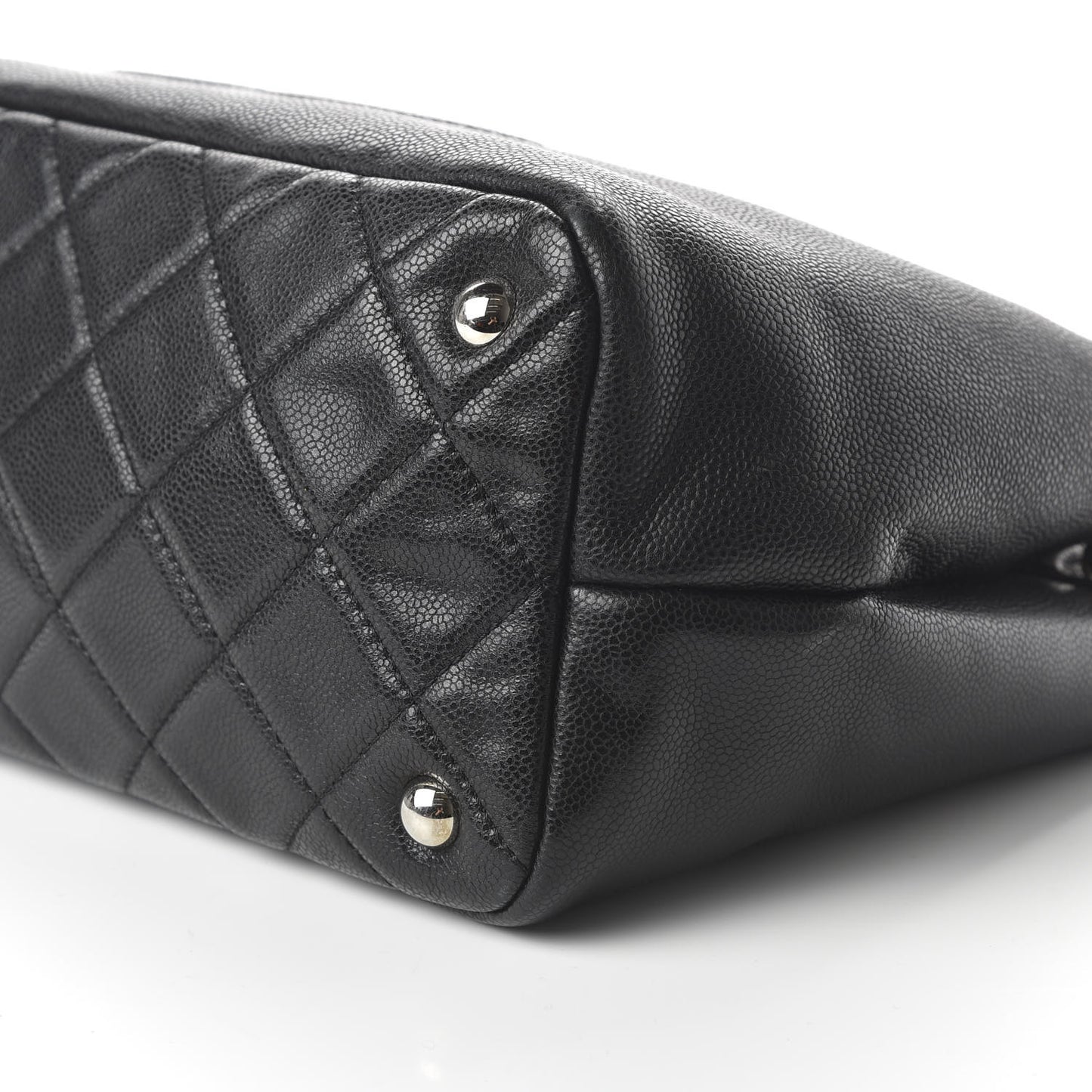 Caviar Timeless CC Soft Tote Black